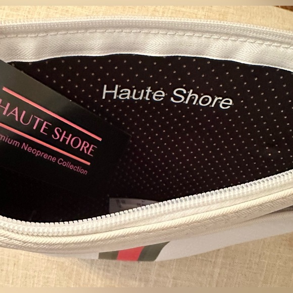HAUTE SHORE White and Red Crossbody Bag - Picture 3 of 4